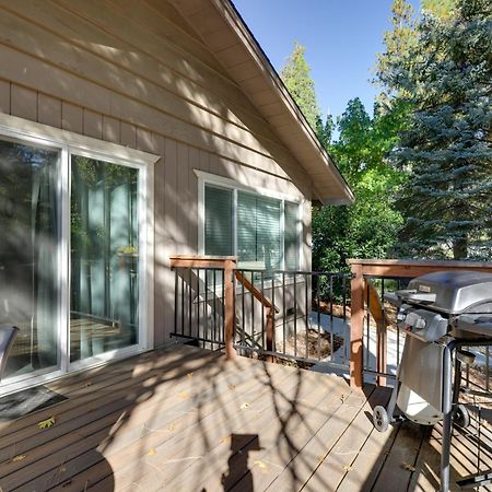 Sherwood Forest Cabin With Deck And Fire Pit! Twain Harte Exterior photo